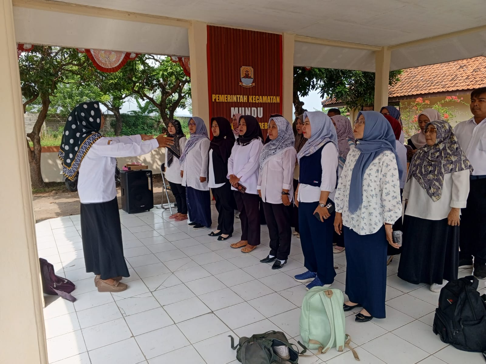 latihan-paduan-suara-menyambut-hut-ri-ke-80